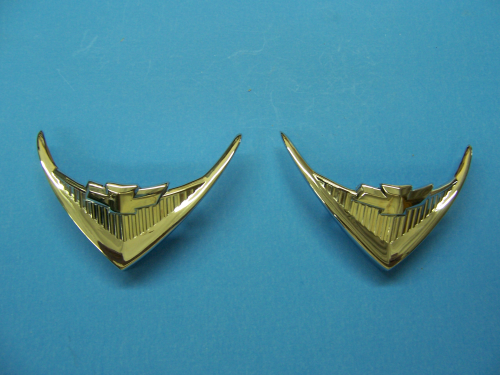 1956 V8 Ornament (Wagon and Nomad)